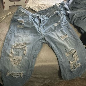2xl light blue ripped jeans